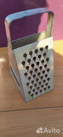 Ведра, чашки, бачки, фляги