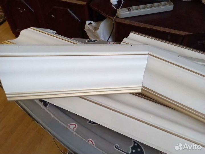 Карниз деревянный