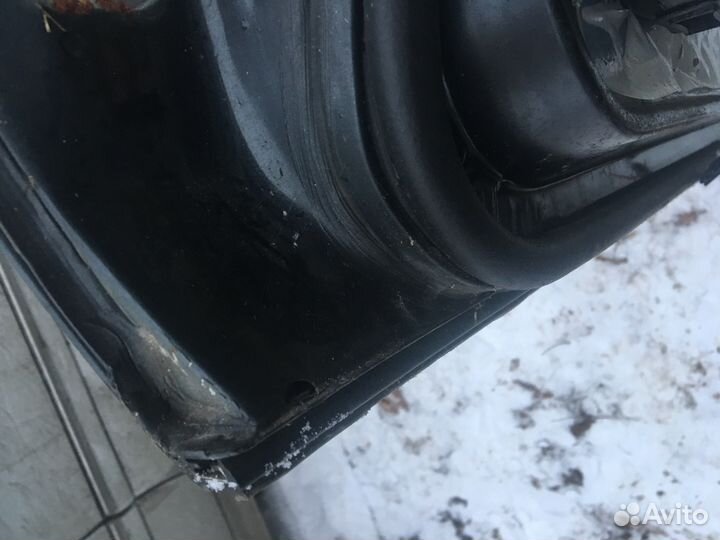 Правая передняя Дверь мерседес w202 идеал оригинал