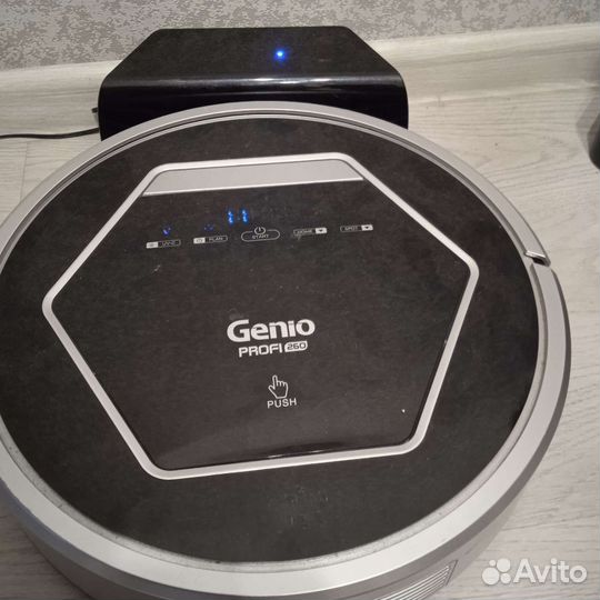 Робот пылесос