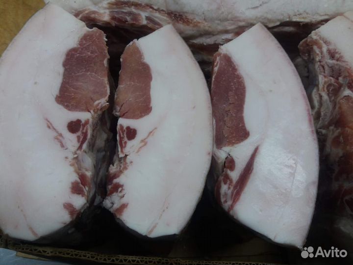 Шпик.Грудинка.Сало копченое.Сальтисон