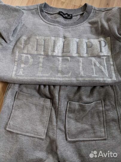 Спортивный костюм велюр р.42