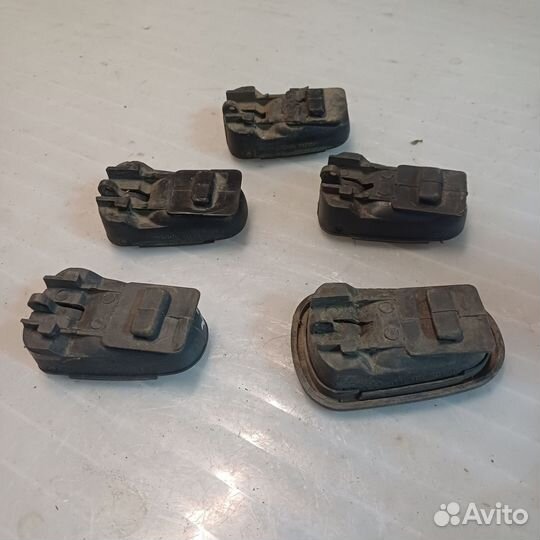 Ручка двери внутренняя на Деу Нексию 1-2