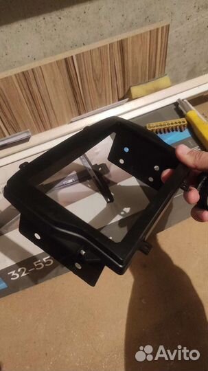 Штатная рамка vesta