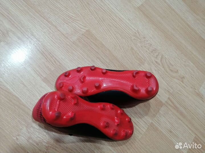 Бутсы детские 35 размер