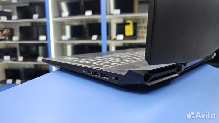 Игровой ноутбук HP i5-10200H 512gb GTX 1650