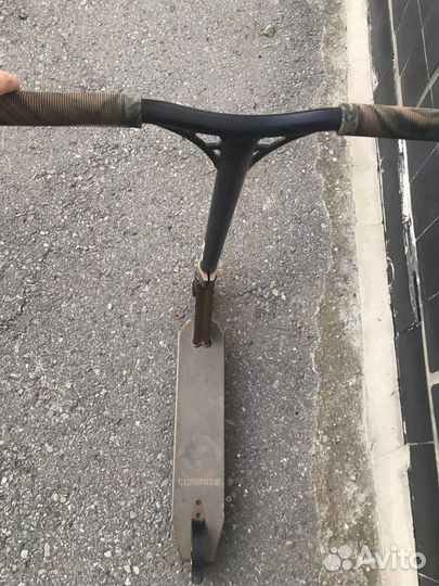 Трюковой самокат tech team