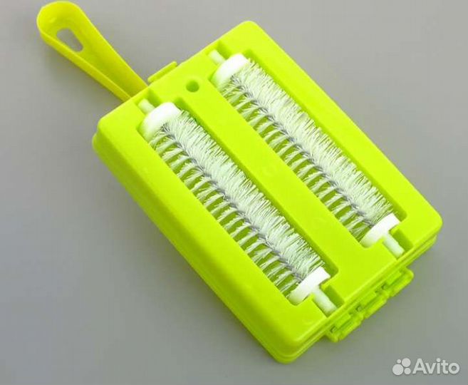 Щётка роликовая с ручкой, 2 ролика, цвет микс