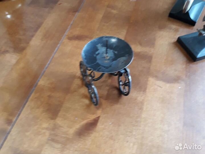 Подсвечник