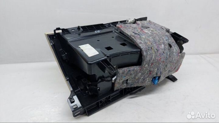 Бардачок Mercedes-Benz Cla W117 2.0 2015