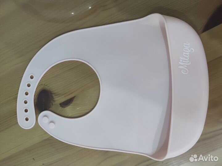 Слюнявчик новый