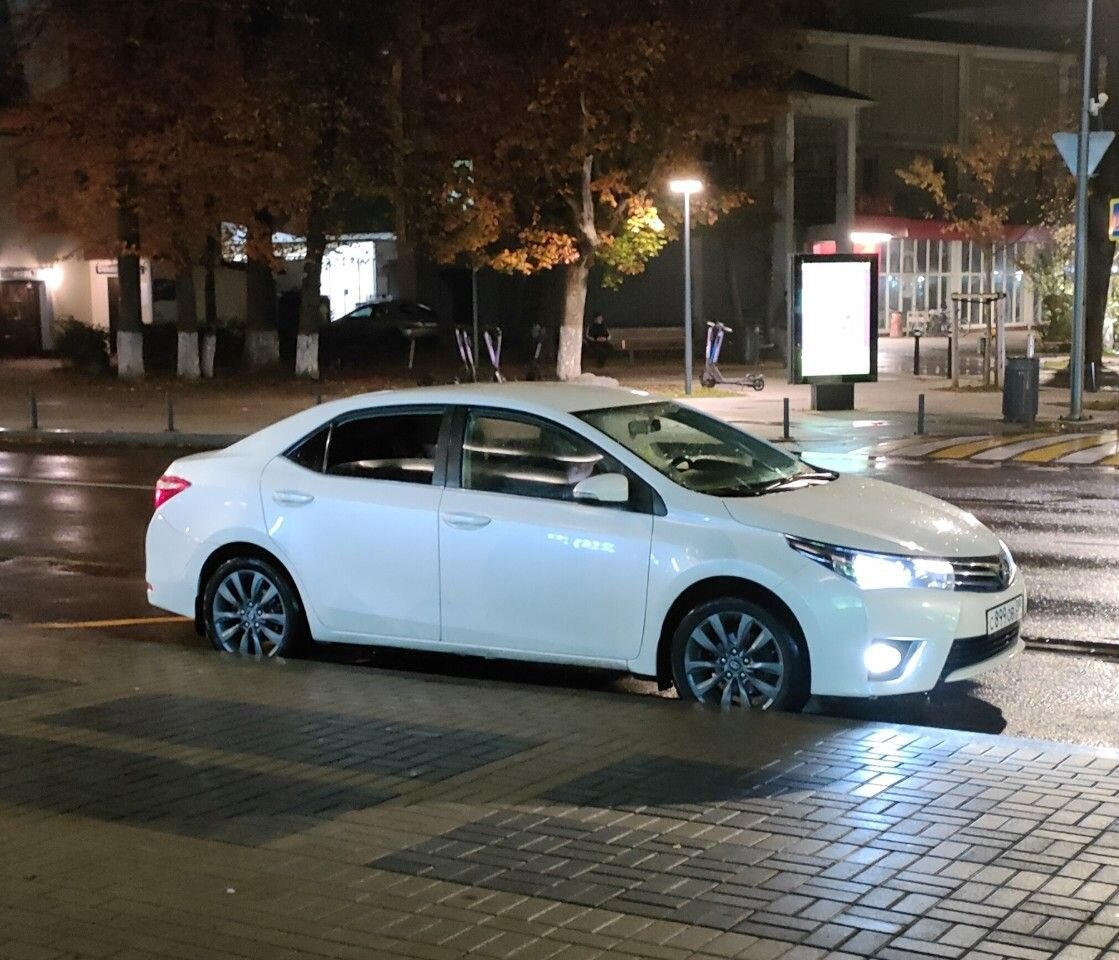 Toyota Corolla: фото владельца