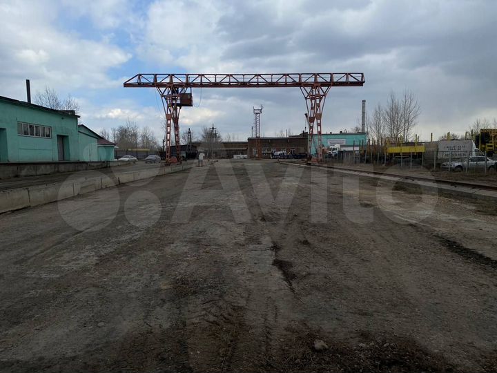 Склад, 1300 м²