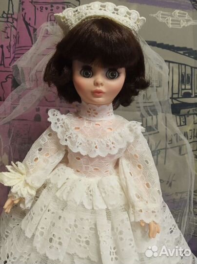 Винтажная кукла Vogue