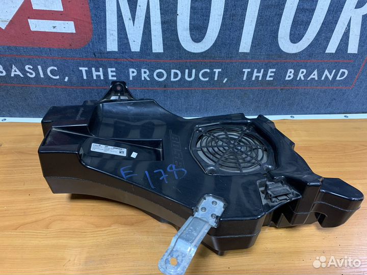 Сабвуфер Bose Audi A3 8P Ауди А3 8П 8P4035382A