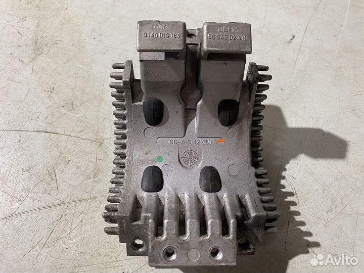 Резистор печки BMW 7 series E38 iL