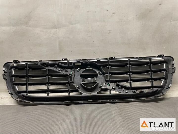 Решетка volvo V50,S40