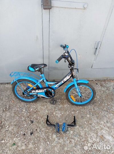Детский велосипед 16