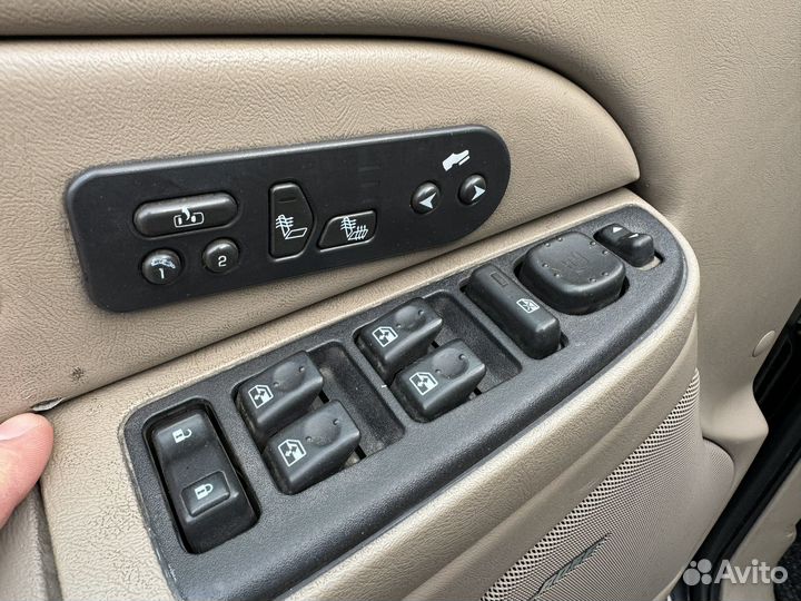 Chevrolet Tahoe 5.3 AT, 2004, 283 000 км