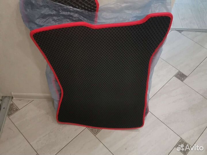 Evo коврики на Весту