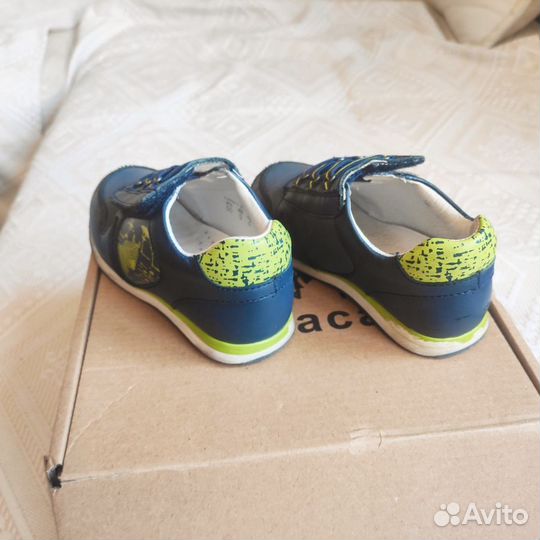 Детская обувь 25 размер