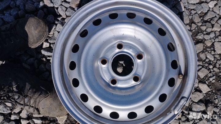 Штампованные диски r15 5*114.3