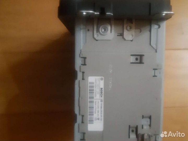 Головное устройство на фольксваген