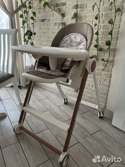 Стульчик для кормления happy baby