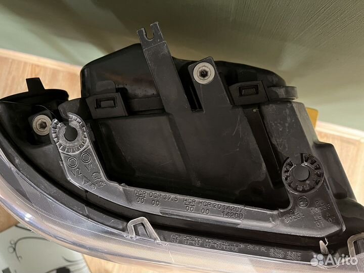 Фара правая Freelander 2 рестайлинг