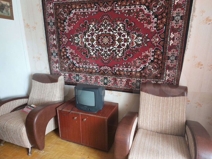 2-к. квартира, 49 м², 2/5 эт.