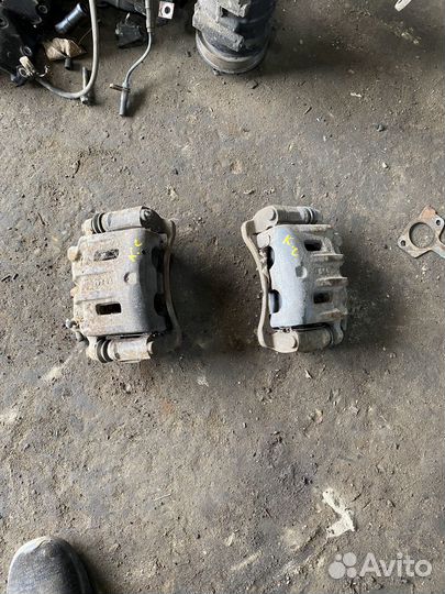 Передний супорт киа соренто 1