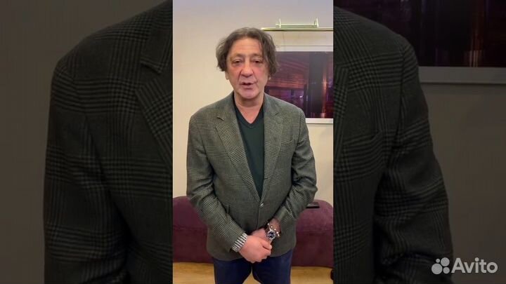 Поздравит Фёдор Добронравов по видео или другие зв