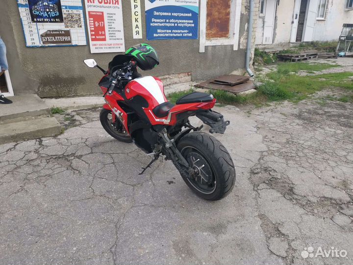 Yamaha R3 реплика электробайк