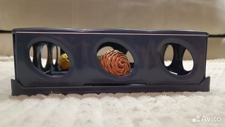 Игрушка для кошек с шариками