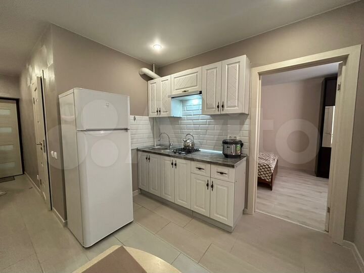 2-к. квартира, 65 м², 1/2 эт.