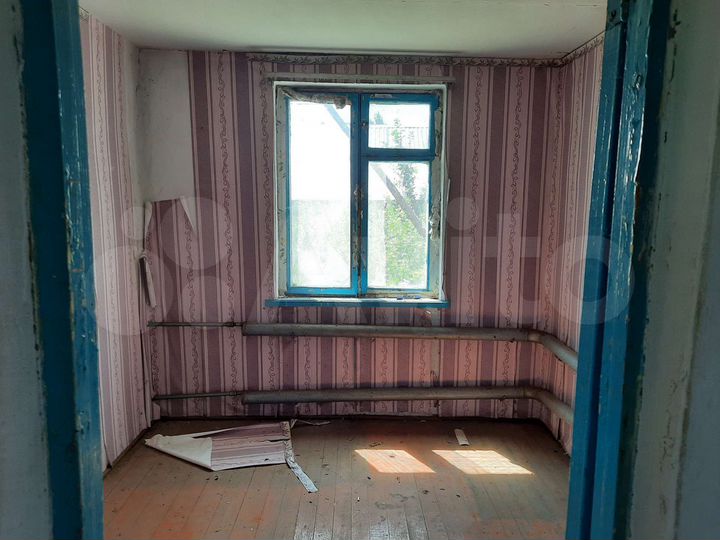 Дом 64 м² на участке 43 сот.