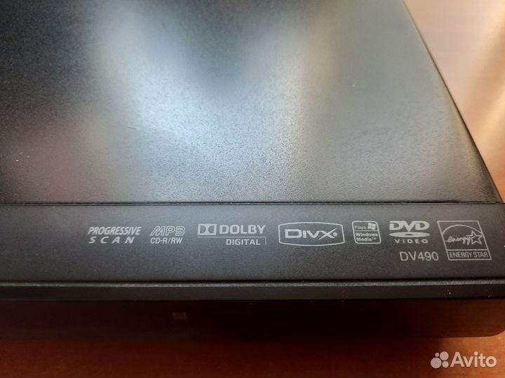 DVD Плеер LG DV490
