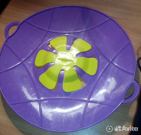 Крышка-невыкипайка новая