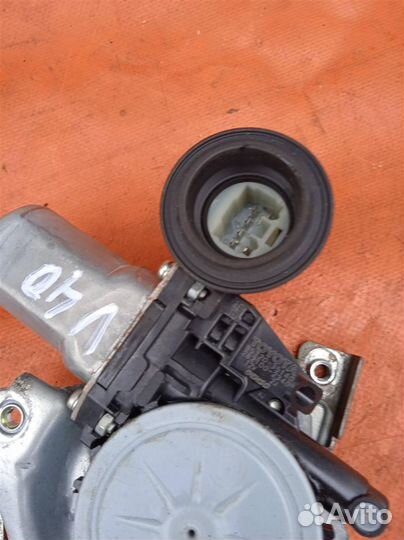 Стеклоподъемник электр. передней левой двери Toyo