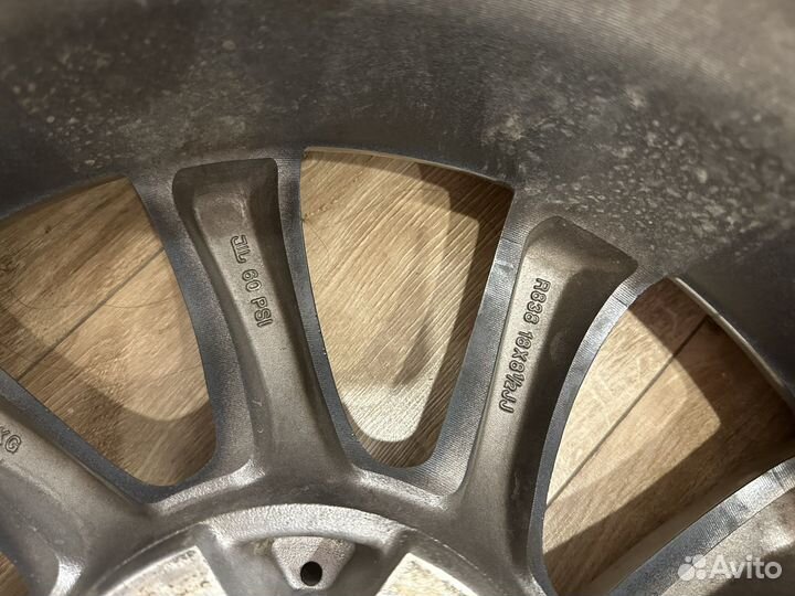 Диски Mercedes R18