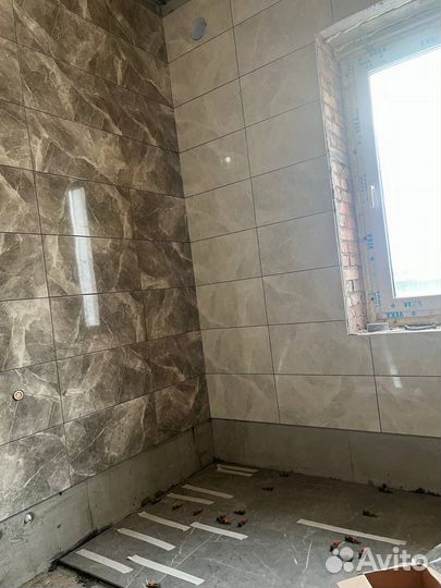 Плиточник укладка плитки