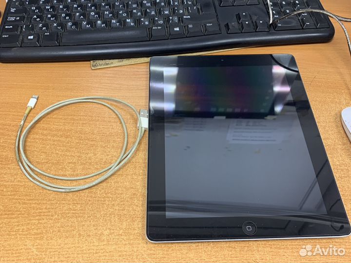 Планшет Apple iPad 4 64GB LTE (133593)