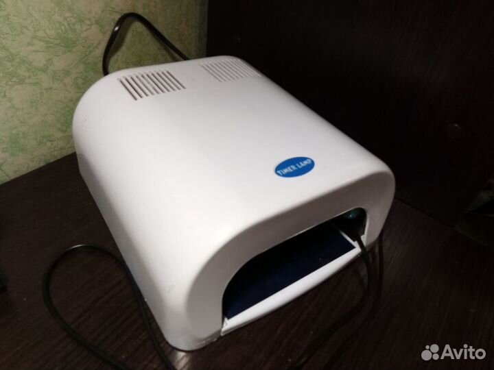 Уф-лампа для маникюра