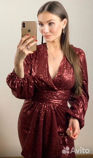 Вечернее платье