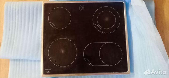 Встраиваемая электрическая варочная панель