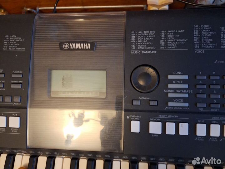 Синтезатор yamaha psr e423