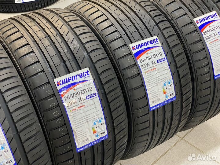 Kinforest KF550-UHP 265/30 R19 93W