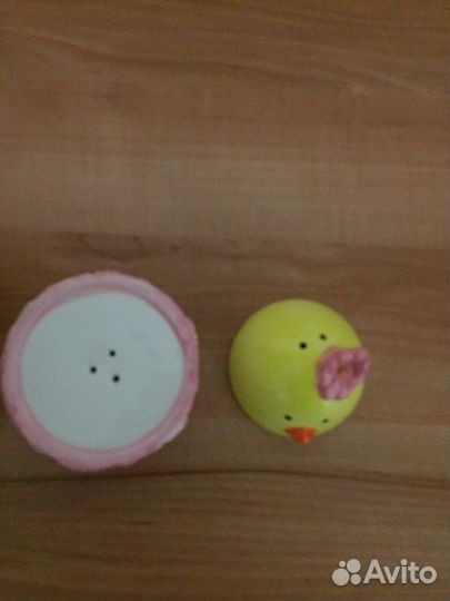 Солонка и перечница в виде цыпленка пасха