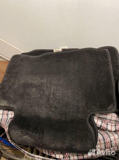 Полики на тойота