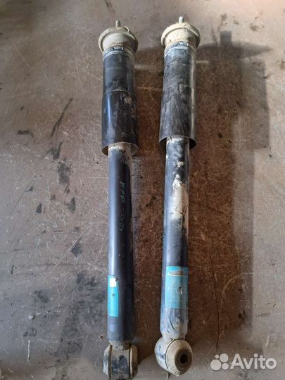 Амортизатор передний Mercedes W140